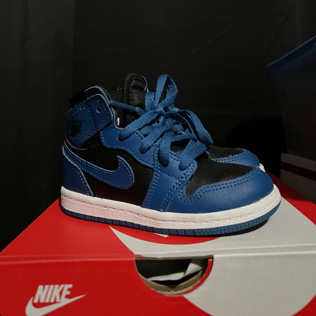 Air Jordan 1